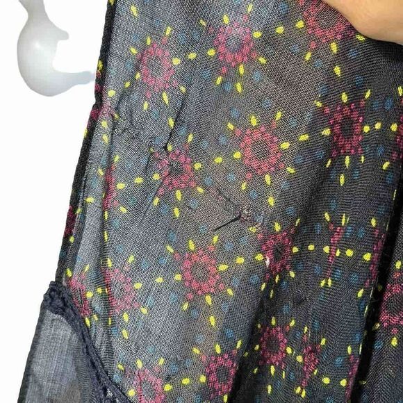 Loft Flower Print Infinity Scarf‎ - Picture 7 of 7